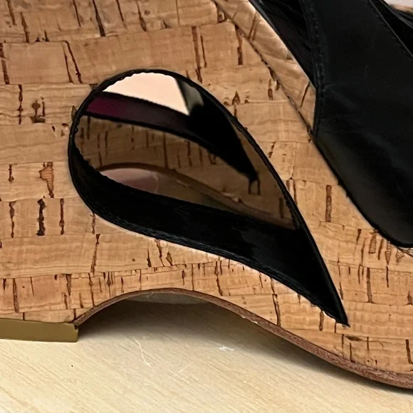 đź’—NWOT BETSEY JOHNSON WEDGESđź’— - Picture 13 of 16